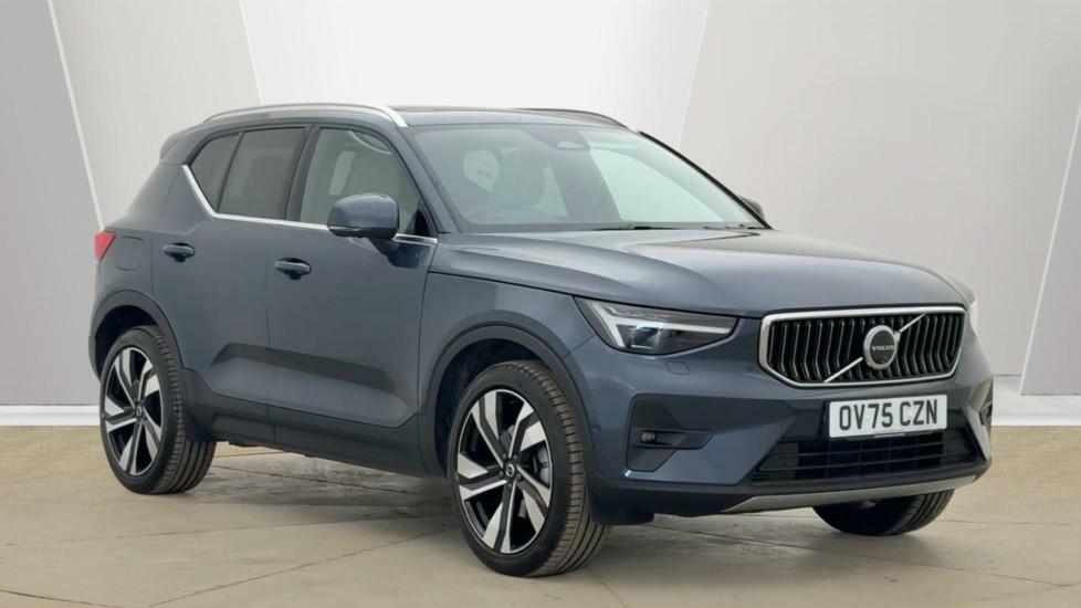 Volvo XC40 B4 Ultra Bright Blond Leather Sunroof Employees Blue