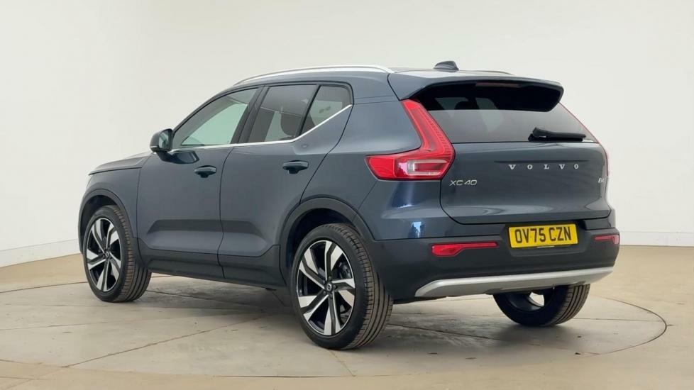 Volvo XC40 B4 Ultra Bright Blond Leather Sunroof Employees OV75CZN Blue #5