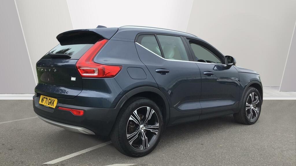 Volvo XC40 1.5H T5 Recharge 10.7Kwh Ultimate Bright Suv P Blue #2