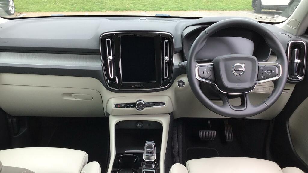 Volvo XC40 1.5H T5 Recharge 10.7Kwh Ultimate Bright Suv P Blue #5
