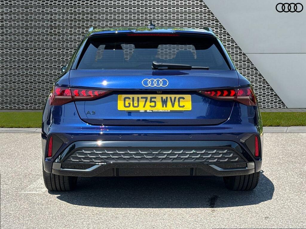 Audi A3 S Line Tfsi 150 Ps S Tronic GU75WVC Blue #4