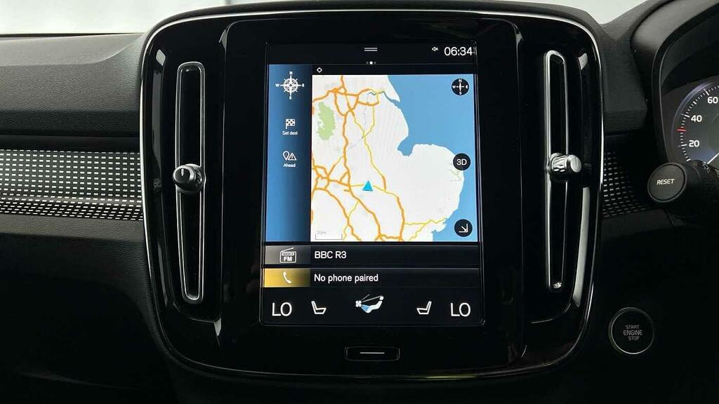 Volvo XC40 R-design B4 Mild Hybrid One Owner NK22LGV Red #5