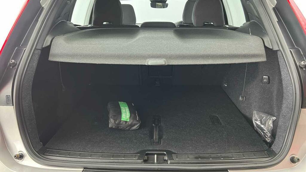 Volvo XC40 Plus B4 Awd Mild Hybrid Dark One Owner All NA22XCL Silver #5