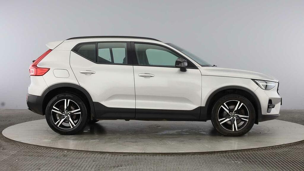 Volvo XC40 Plus B4 Awd Mild Hybrid Dark One Owner All NA22XCL Silver #2