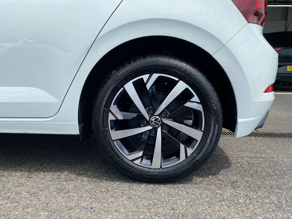 Volkswagen Polo 1.0 Tsi Match White #6