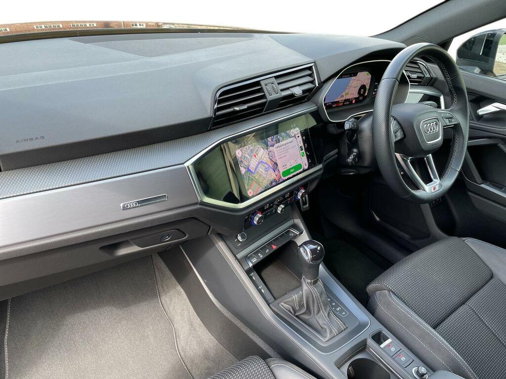 Audi Q3 S Line 45 Tfsi E 245 Ps S Tronic Black #2