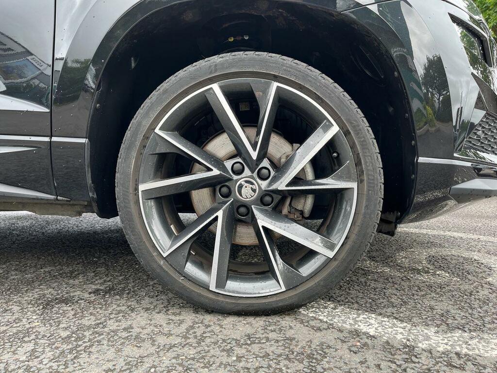 Skoda Karoq 1.5 Tsi Sportline Dsg WG23EZO Black #6