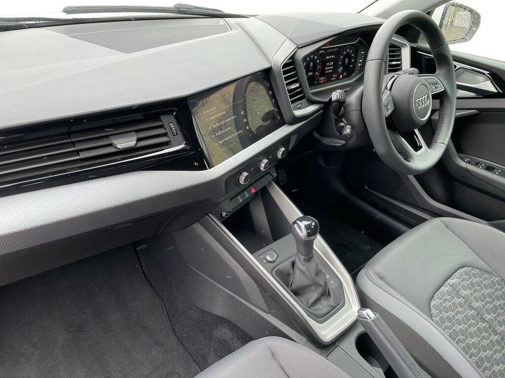 Audi A1 Sport 25 Tfsi 95 Ps S Tronic GX25XKO White #2