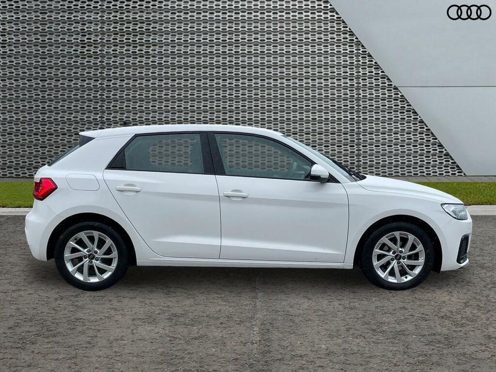 Audi A1 Sport 25 Tfsi 95 Ps S Tronic GX25XKO White #4