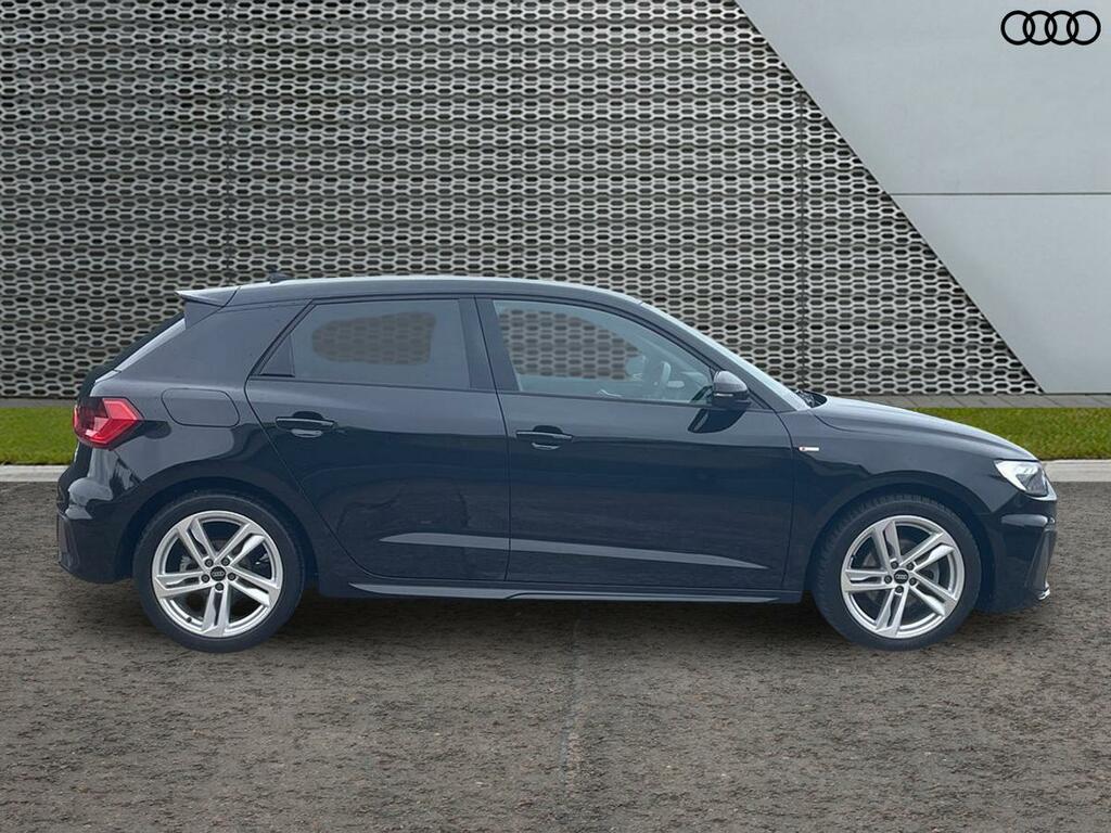 Audi A1 S Line 30 Tfsi 110 Ps S Tronic OW23UWN Black #4