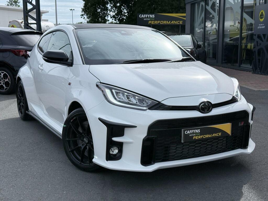Toyota Yaris 1.6T Gr Circuit Hatchback Awd Eu GK26XOE White #5