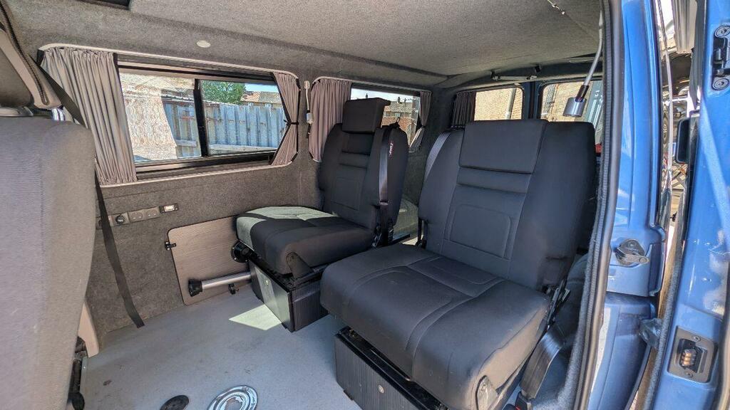 Volkswagen Campervan Transporter Tdi T30 Bluemotion Highline Blue #4