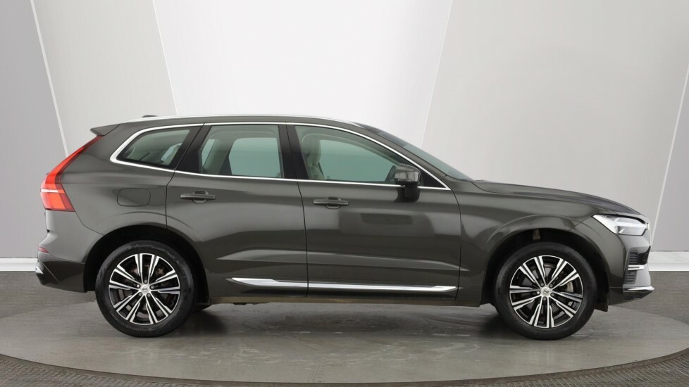 Volvo XC60 Inscription B5 Awd Mild Hybrid Great Specificatio P022OML Grey #2