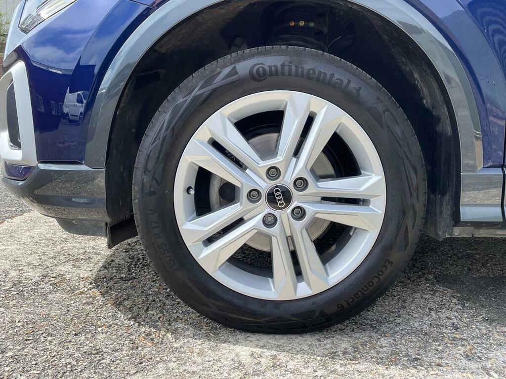 Audi Q2 Sport 35 Tfsi 150 Ps 6-Speed Blue #5