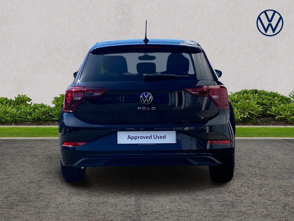 Volkswagen Polo 1.0 Tsi Match Black #4