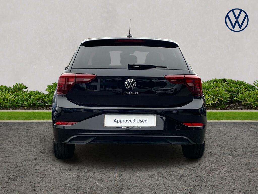 Volkswagen Polo 1.0 Tsi Match Black #4