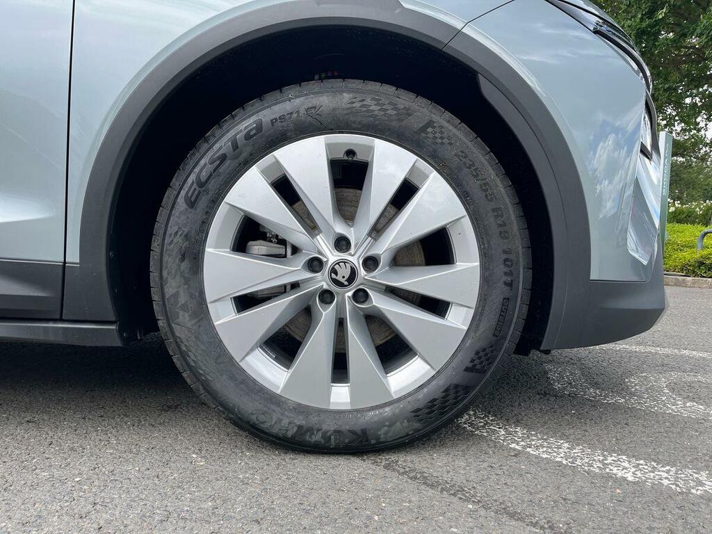 Skoda Elroq 150Kw 60 Se L 63Kwh GJ26XHN Silver #6