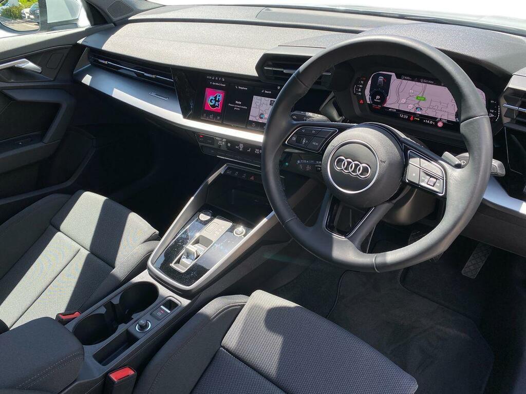Audi A3 Sport 35 Tfsi 150 Ps S Tronic White #6