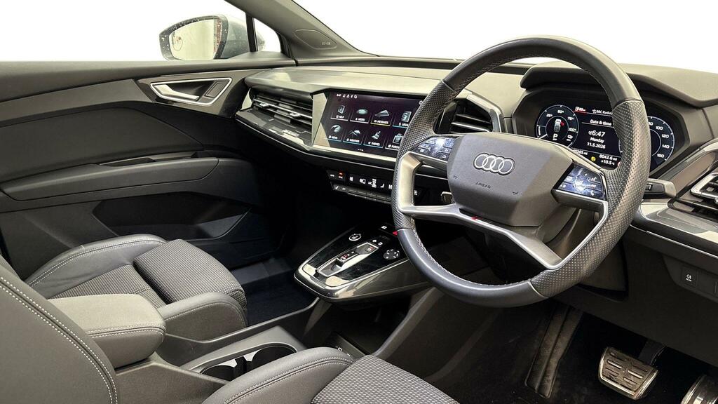 Audi Q4 E Tron 40 S Line Sportback 82Kwh Silver #5
