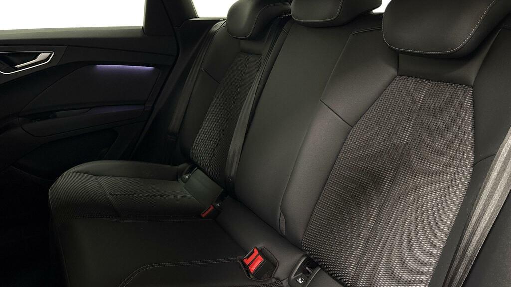 Audi Q4 E Tron 40 S Line 82Kwh Grey #5