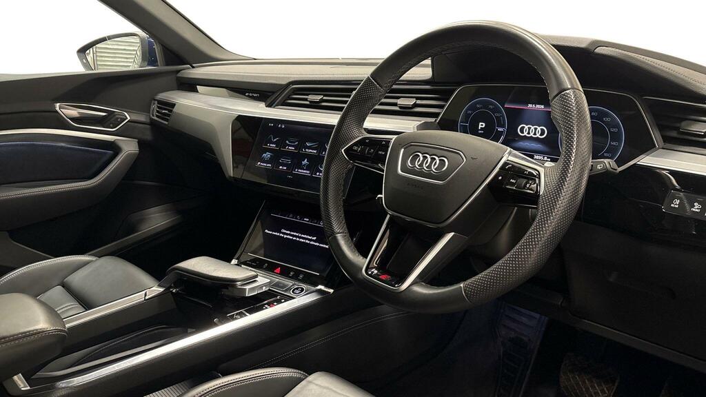 Audi E-tron 55 S Line Quattro 95Kwh 11Kw Charger Blue #5