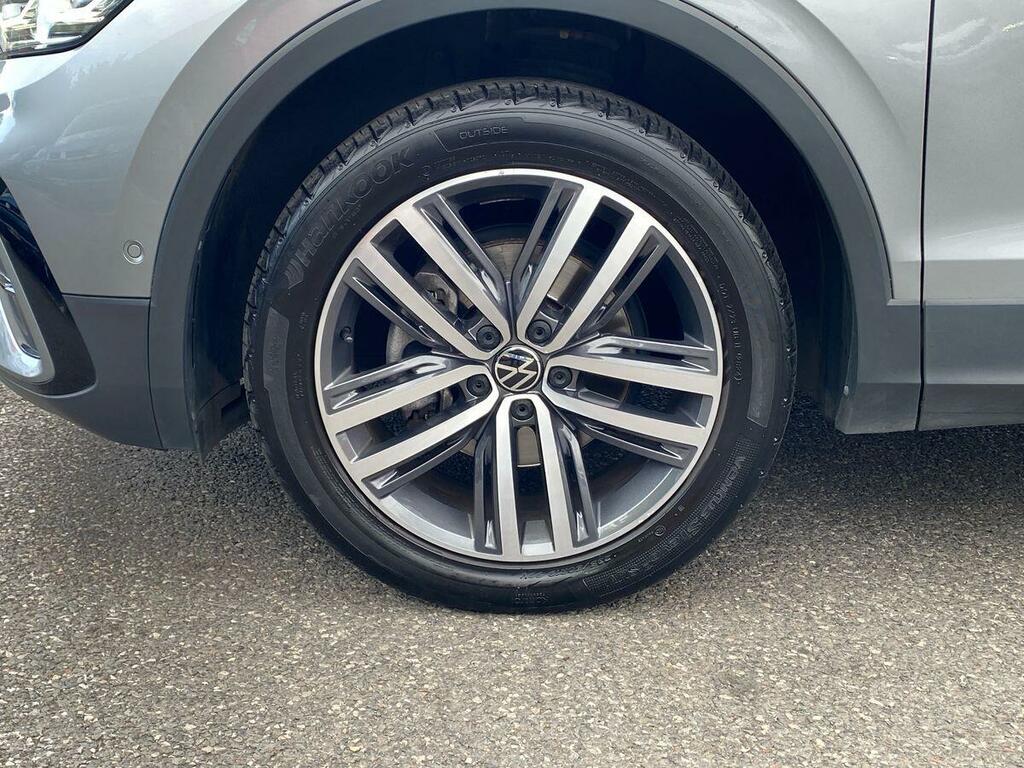 Volkswagen Tiguan Allspace 2.0 Tdi Elegance Suv Dsg 4Motion Black #24