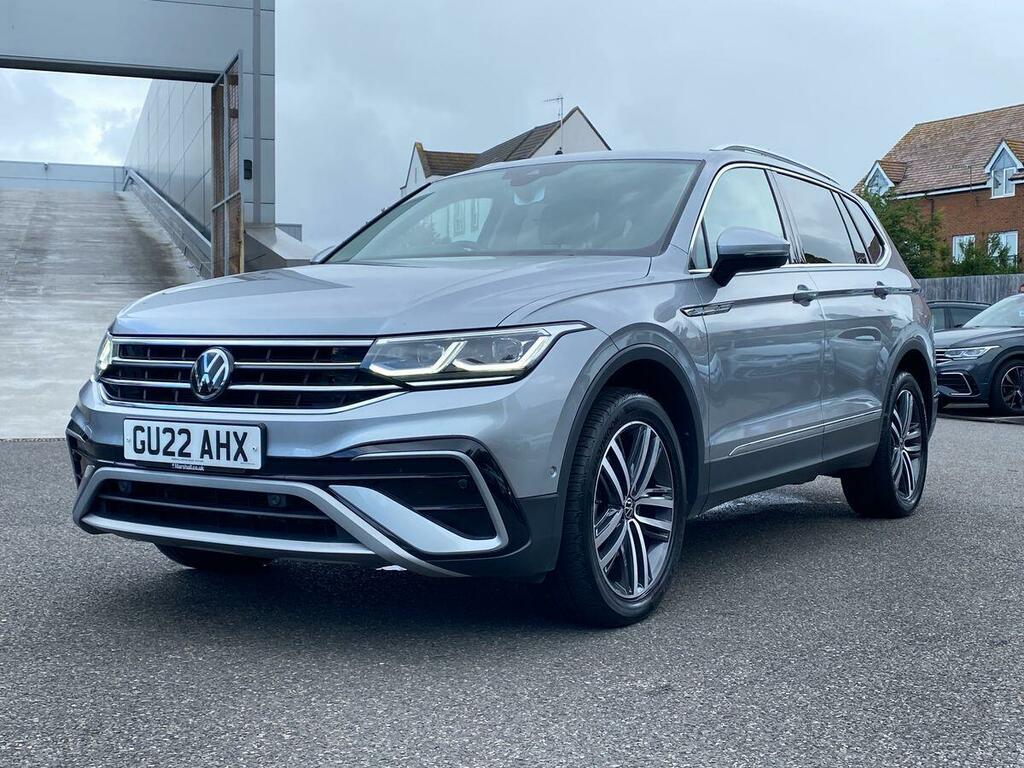 Volkswagen Tiguan Allspace 2.0 Tdi Elegance Suv Dsg 4Motion Black #13