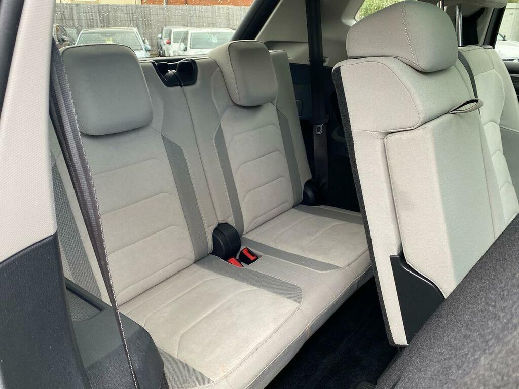 Volkswagen Tiguan Allspace 2.0 Tdi Elegance Suv Dsg 4Motion Black #37