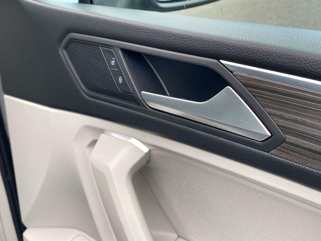 Volkswagen Tiguan Allspace 2.0 Tdi Elegance Suv Dsg 4Motion Black #29
