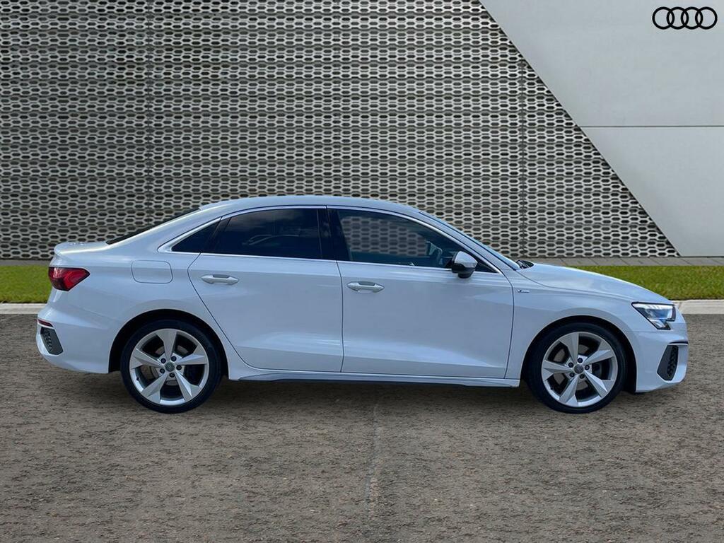 Audi A3 S Line 35 Tfsi 150 Ps S Tronic GU21TPF White #4