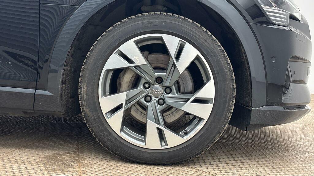 Audi E-tron 55 Quattro 95Kwh Black #4