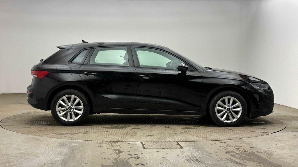 Audi A3 Technik 30 Tfsi 110 Ps 6-Speed WP23KXK Black #4