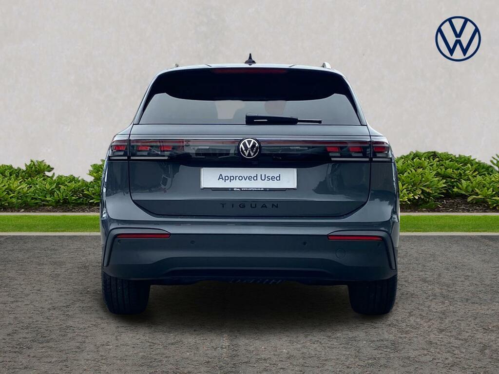 Volkswagen Tiguan 1.5 Etsi 150 Match Dsg Grey #4