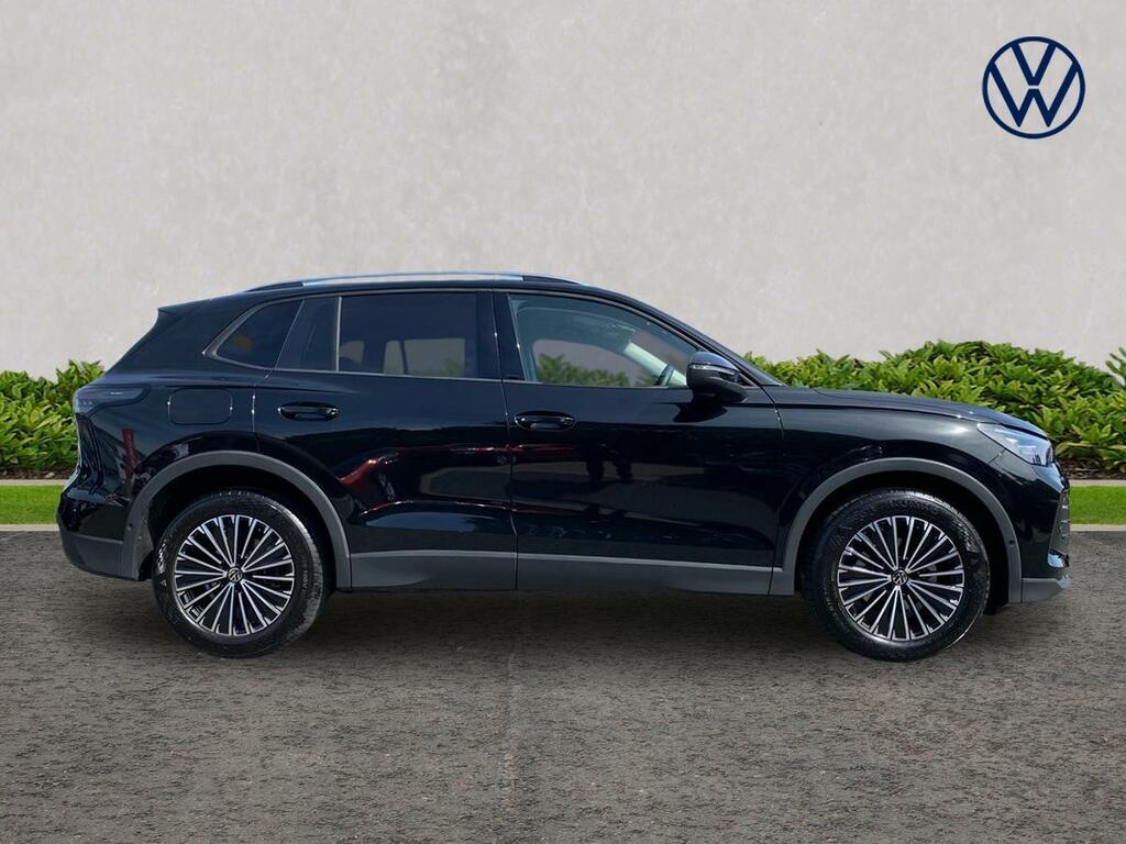 Volkswagen Tiguan 1.5 Etsi 150 Match Dsg  Black #5