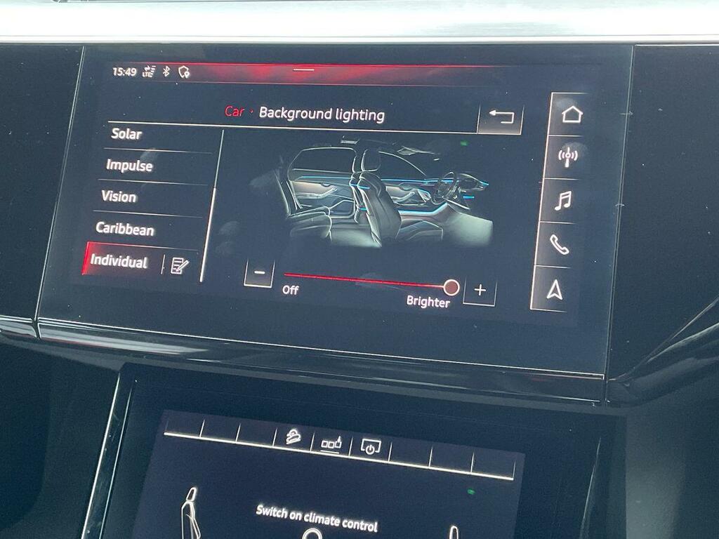 Audi E-tron Base Blue #15