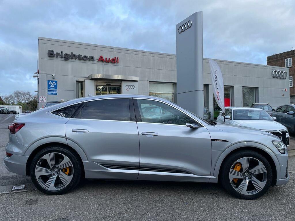 Audi E-tron Base Blue #52