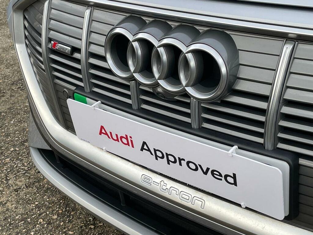 Audi E-tron Base Blue #50