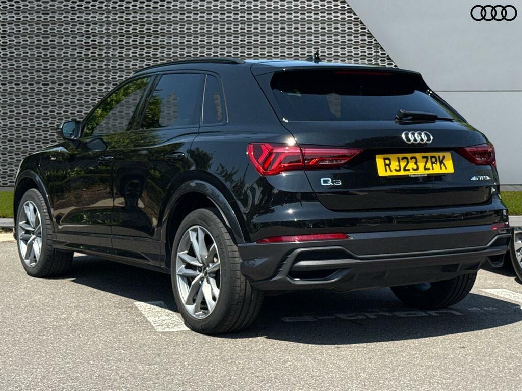 Audi Q3 Black Edition 45 Tfsi E 245 Ps S Tronic Black #2