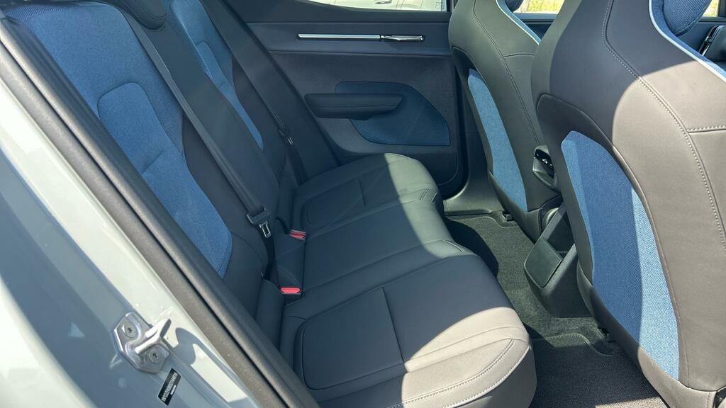 Volvo EX30 Ultra Twin Motor Performance Sunroof Pilot Assist RJ25BMU Grey #6