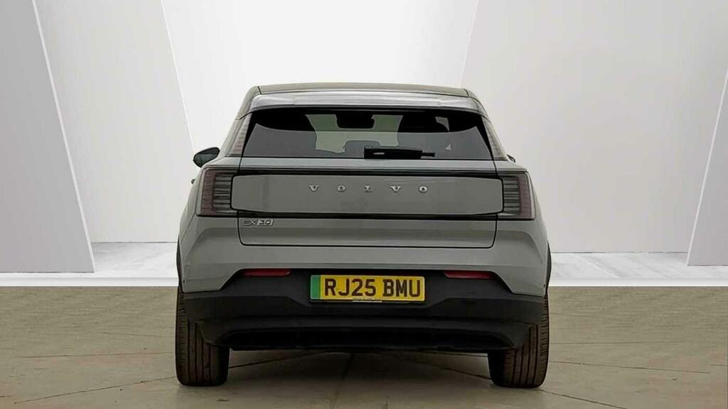 Volvo EX30 Ultra Twin Motor Performance Sunroof Pilot Assist Grey #4