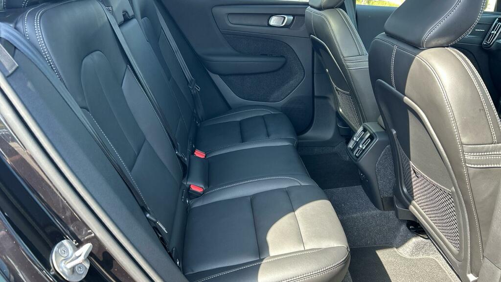 Volvo XC40 B3 Ultra Dark Mhev Employees Car Sunroof Pilot A OV75DFU Black #6