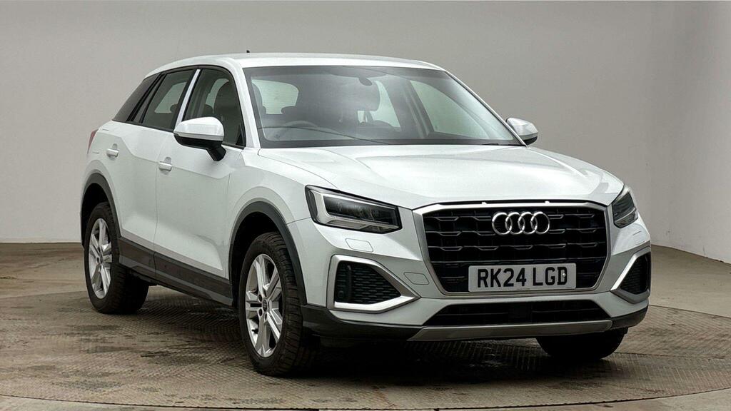 Audi Q2 Sport 35 Tfsi 150 Ps 6-Speed White