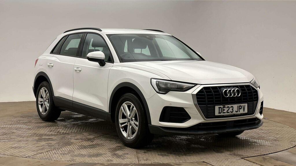 Audi Q3 Technik 35 Tfsi 150 Ps S Tronic White
