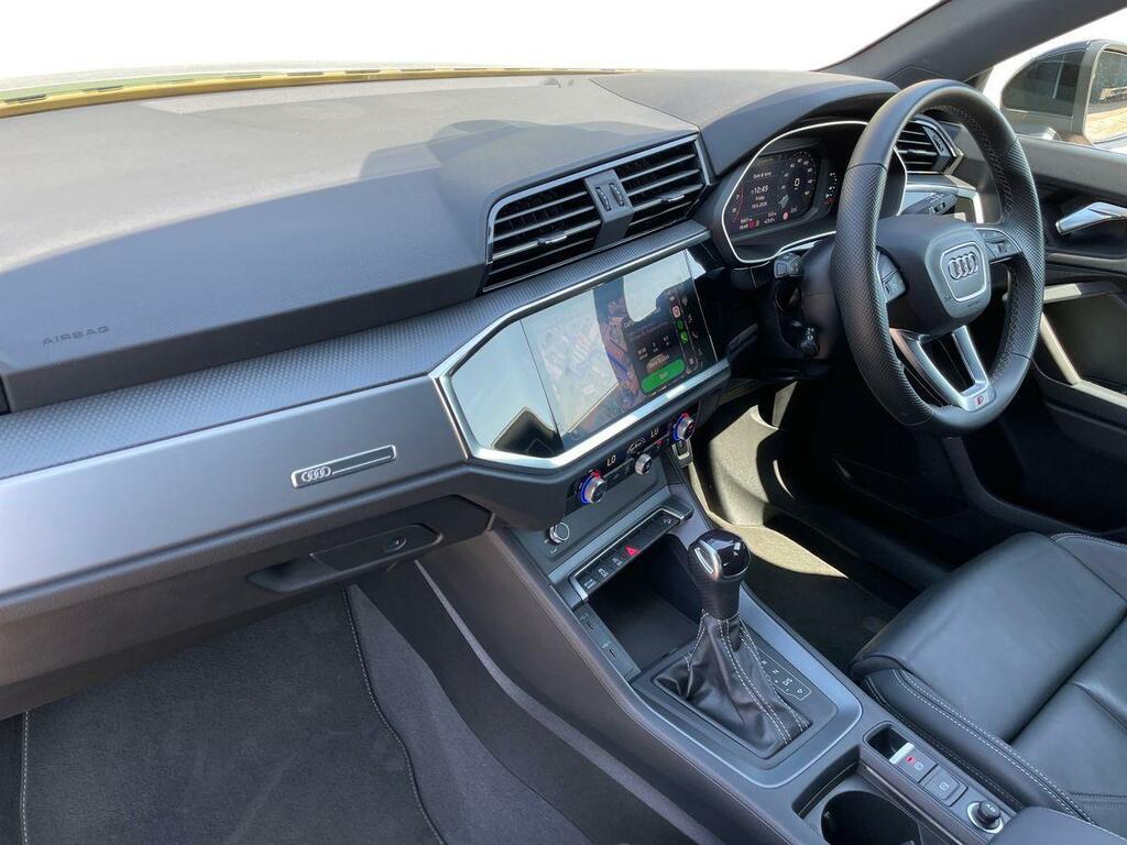 Audi Q3 S Line 35 Tfsi 150 Ps S Tronic LN25NVH Black #2