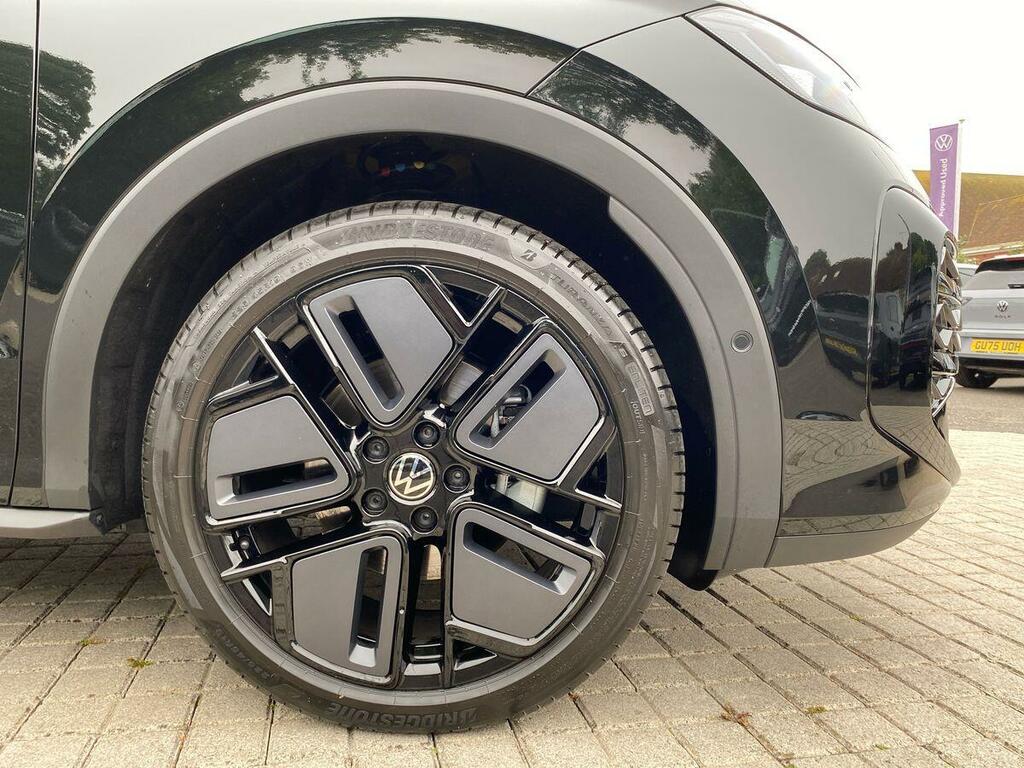 Volkswagen T-Roc 1.5 Etsi Mhev R-line Dsg Euro 6 Ss Black #6