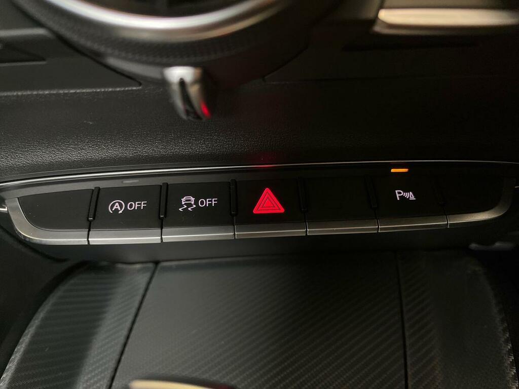 Audi TT RS Tt Rs Tfsi Quattro Vorsprung S Tronic Black #18