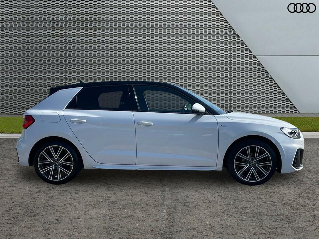 Audi A1 S Line 25 Tfsi 95 Ps 5-Speed CA24VVK White #4