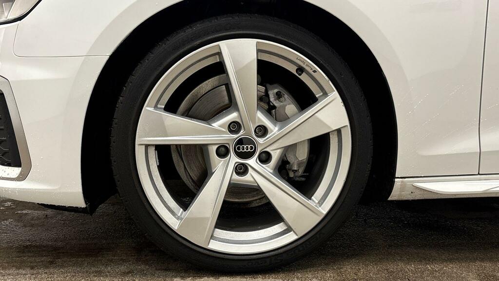 Audi A4 Avant Avant S Line 40 Tfsi 204 Ps S Tronic White #5