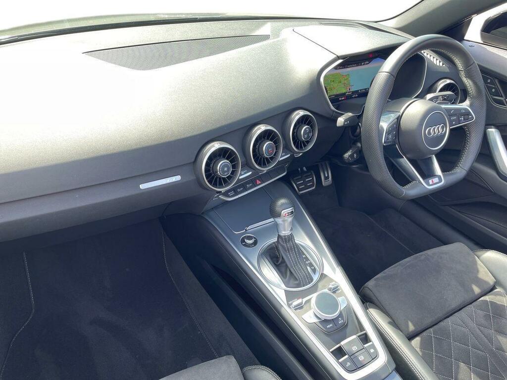 Audi TT Coup- Black Edition 40 Tfsi 197 Ps S Tronic Black #2