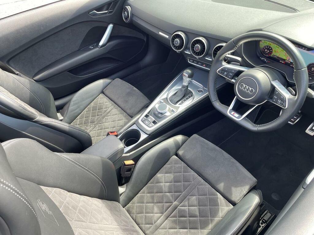 Audi TT Coup- Black Edition 40 Tfsi 197 Ps S Tronic Black #35
